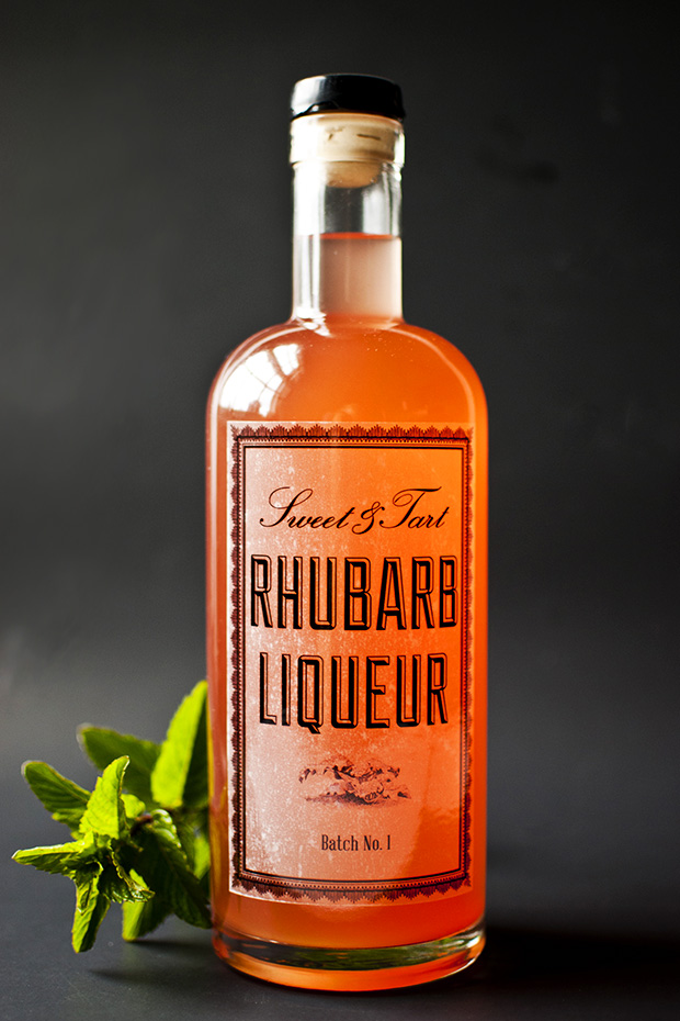 Make your own DIY rhubarb liqueur with this easy recipe. Makes a great base for cocktails! #rhubarb #cocktails