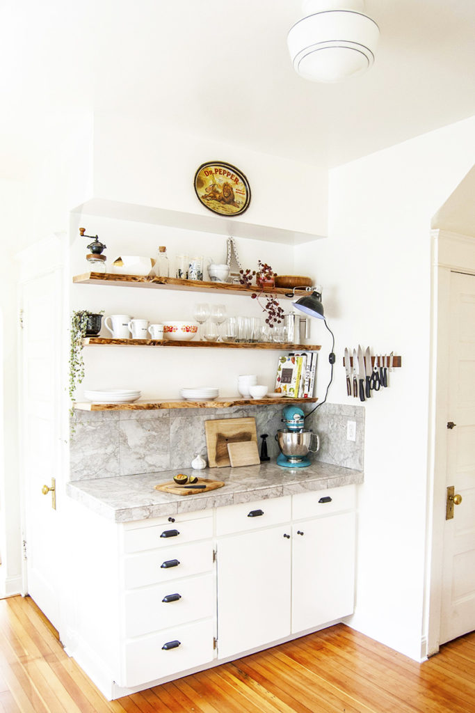 DIY kitchen makeover: white cabinets and open shelves