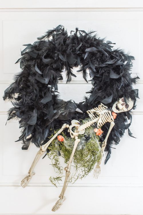 Creepy DIY Halloween Wreath