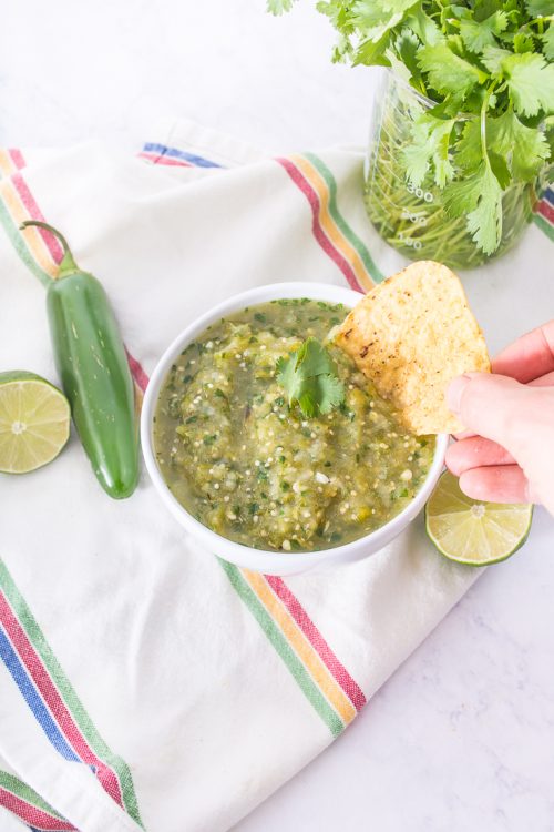Stumped about what to do with tomatillos? Try this roasted tomatillo salsa verde recipe.